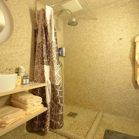 Apartment Tartu Mnt 18 *